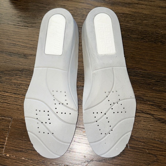 Golden Goose Super Star Sneakers - Picture 7 of 16